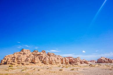 景點(diǎn)：雅丹地質(zhì)公園