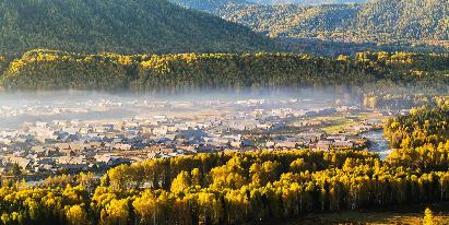 【V12縱貫帕米爾12日】喀什古城·白沙湖·卡拉庫(kù)里湖·盤(pán)龍古道·樹(shù)洞公路·塔克拉瑪干·塔里木胡楊