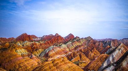 【B 夢(mèng)幻敦煌】<張掖丹霞·平山湖大峽谷·夢(mèng)幻敦煌·莫高窟·鳴沙月牙泉·嘉峪關(guān)>雙飛5日游