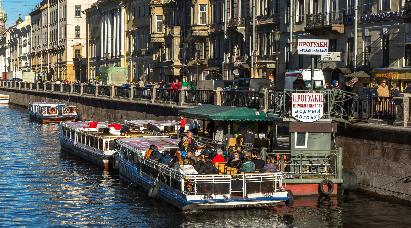 景點：涅瓦河風光