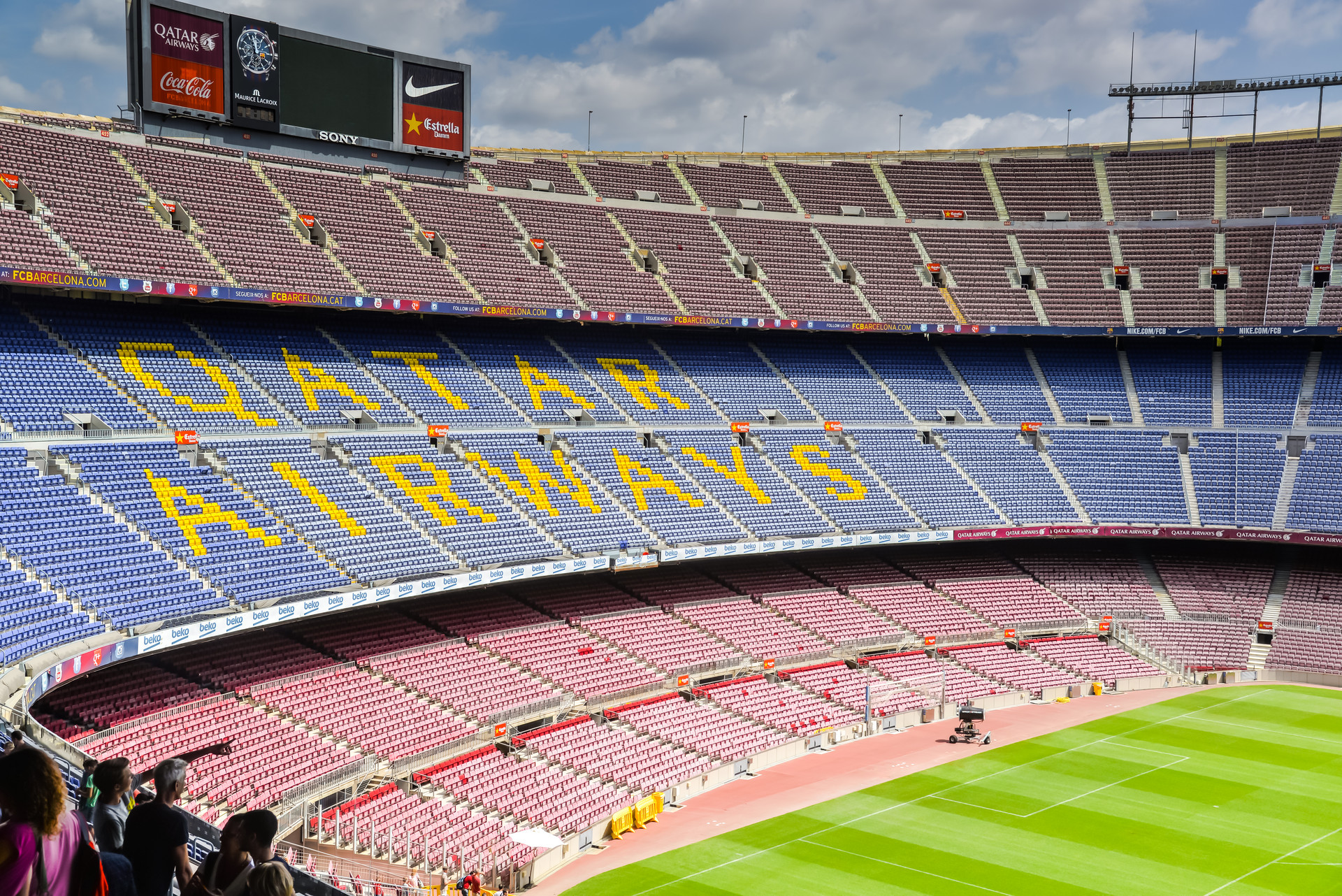 諾坎普球場封面圖