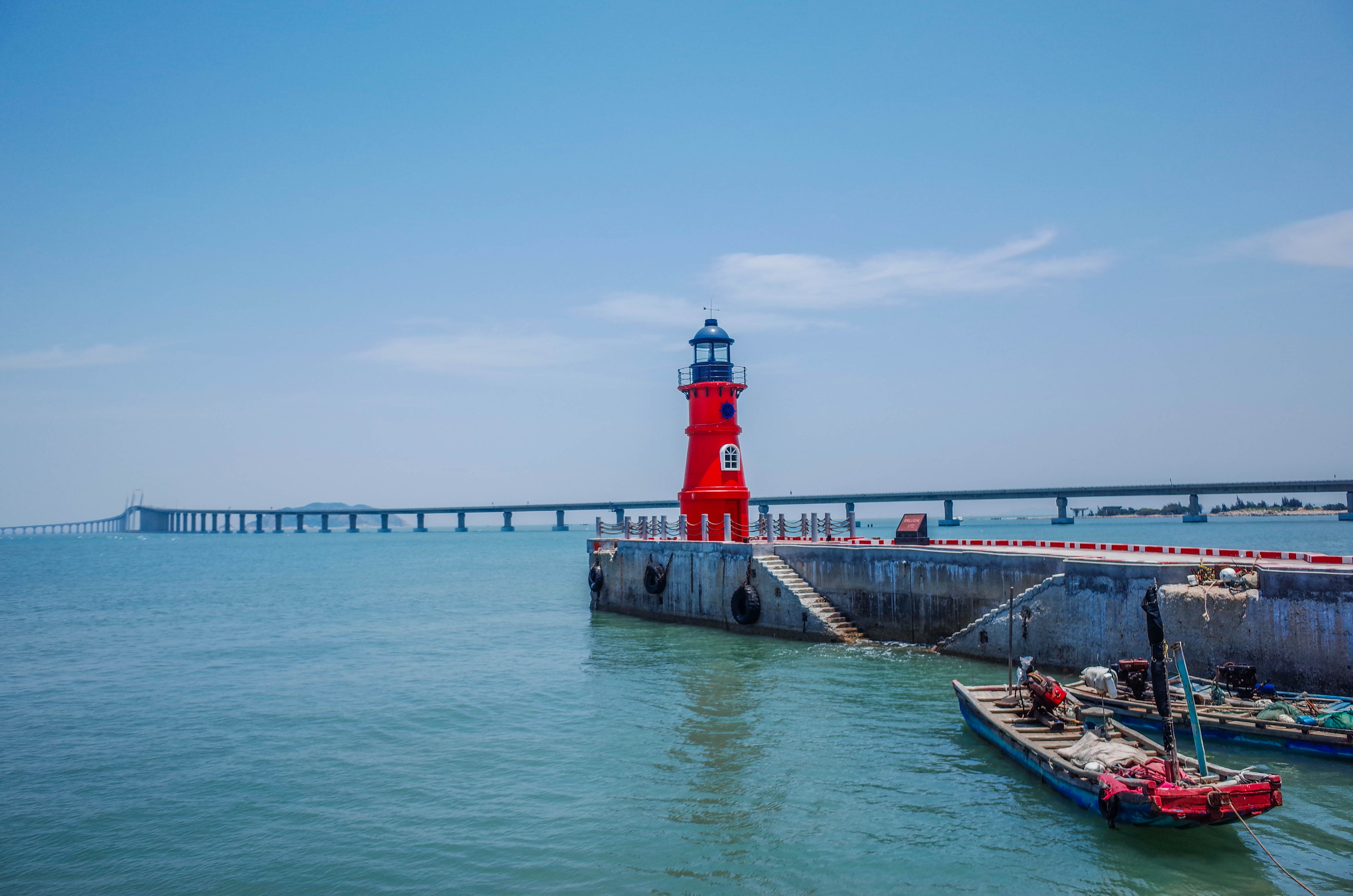 啟航廣場燈塔封面圖