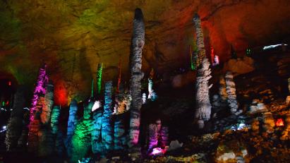 景點(diǎn):張家界黃龍洞