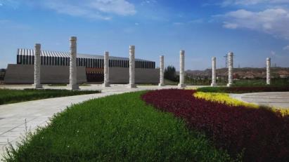 景點(diǎn)：九曲廣場(chǎng)